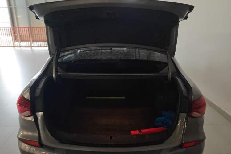 Used Chevrolet Monza 2022 320 Automatic Enjoyment Sunroof Version Trunk