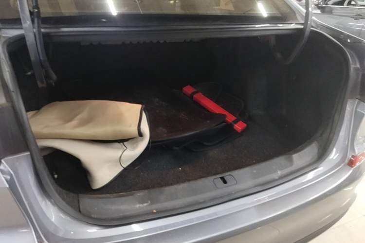 Used Chevrolet Monza 2022 320 Automatic Enjoyment Sunroof Version Trunk