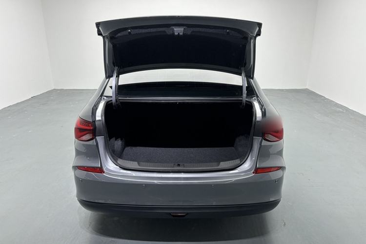 Used Chevrolet Monza 2022 320 Automatic Enjoyment Sunroof Version Trunk