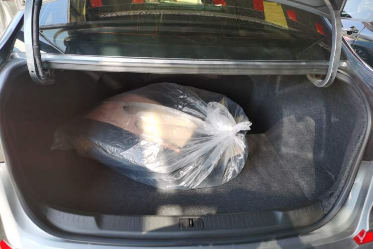 Used Chevrolet Monza 2022 320 Automatic Enjoyment Sunroof Version Trunk