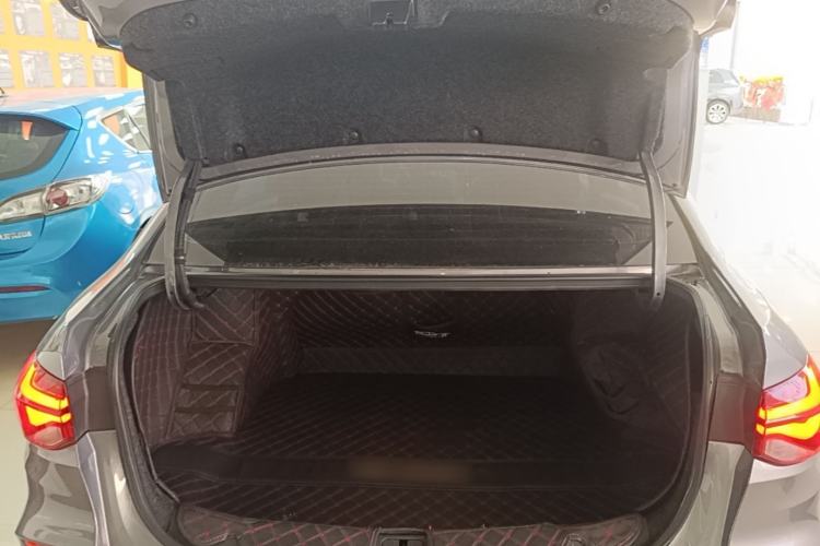 Used Chevrolet Monza 2022 320 Automatic Enjoyment Sunroof Version Trunk