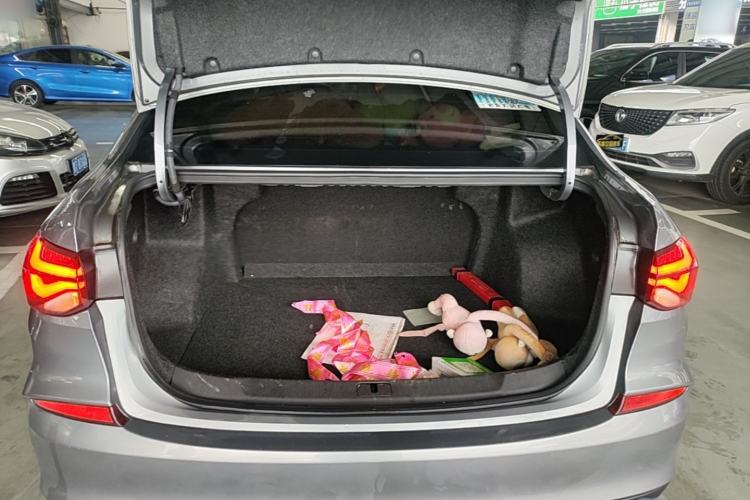Used Chevrolet Monza 2022 320 Automatic Enjoyment Sunroof Version Trunk