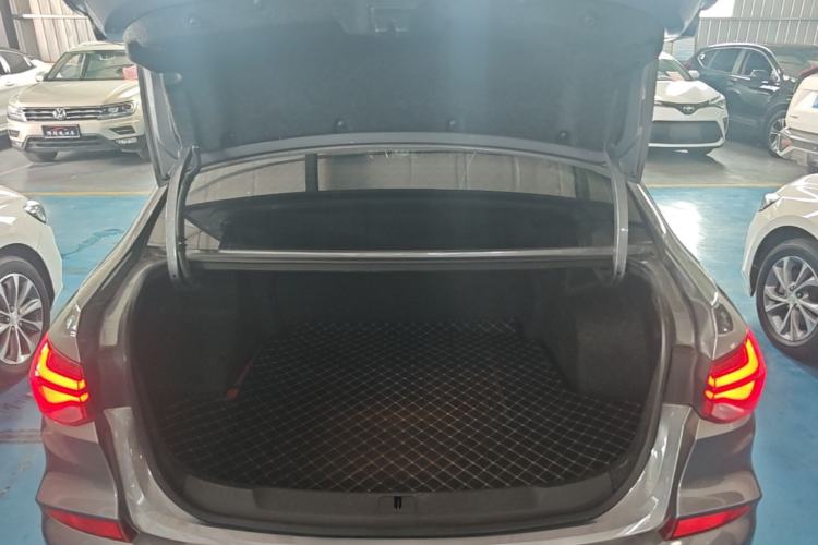 Used Chevrolet Monza 2022 320 Automatic Enjoyment Sunroof Version Trunk