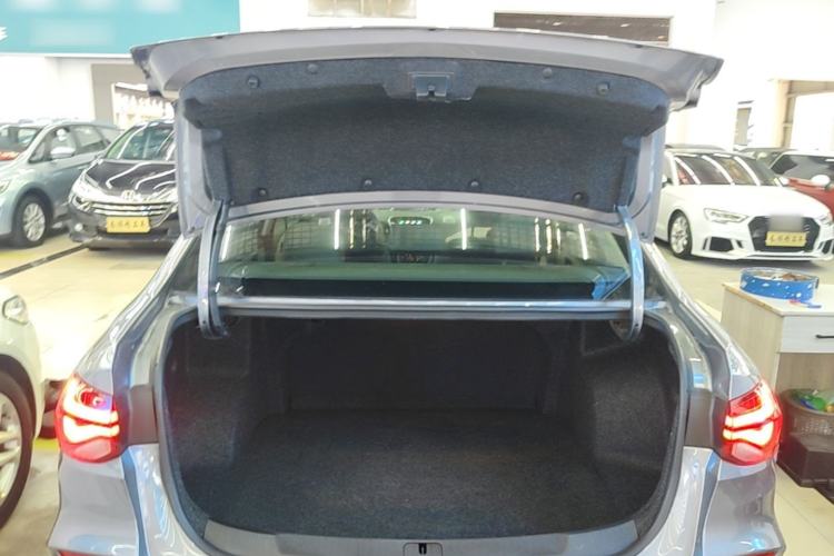 Used Chevrolet Monza 2022 320 Automatic Enjoyment Sunroof Version Trunk