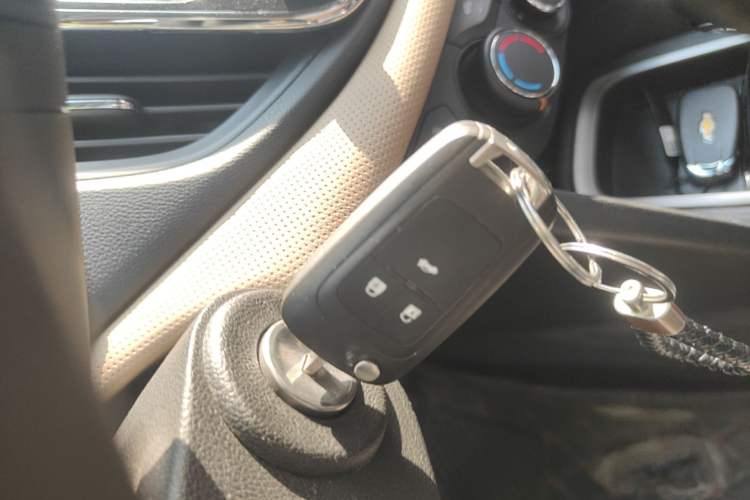 Used Chevrolet Monza 2022 320 Automatic Enjoyment Edition Vehicle Key