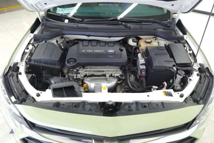 Used Chevrolet Monza 2022 320 Automatic Enjoyment Edition Engine Bay