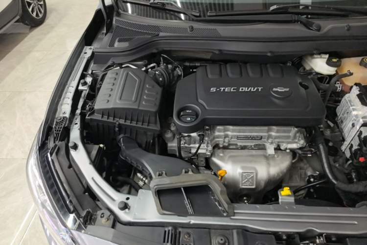 Used Chevrolet Monza 2022 320 Automatic Enjoyment Sunroof Version Engine Bay Right