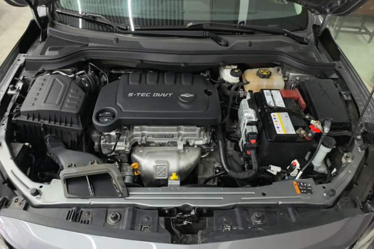 Used Chevrolet Monza 2022 320 Automatic Enjoyment Sunroof Version Engine Bay