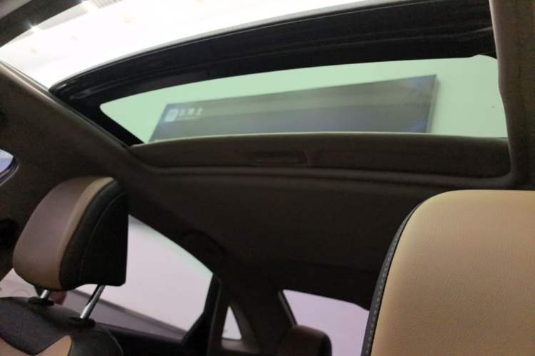 Used Chevrolet Monza 2022 320 Automatic Enjoyment Sunroof Version Headliner