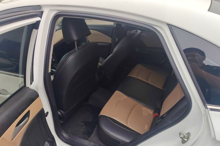 Used Chevrolet Monza 2022 320 Automatic Enjoyment Sunroof Version Left Rear Seat