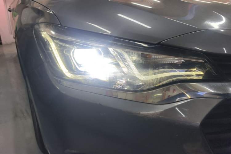 Used Chevrolet Monza 2022 320 Automatic Enjoyment Sunroof Version Right Front Headlight