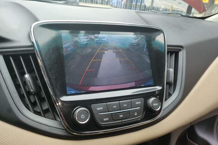 Used Chevrolet Monza 2022 320 Automatic Enjoyment Sunroof Version Audio And AC Panel