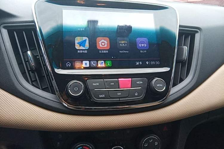 Used Chevrolet Monza 2022 320 Automatic Enjoyment Sunroof Version Audio And AC Panel