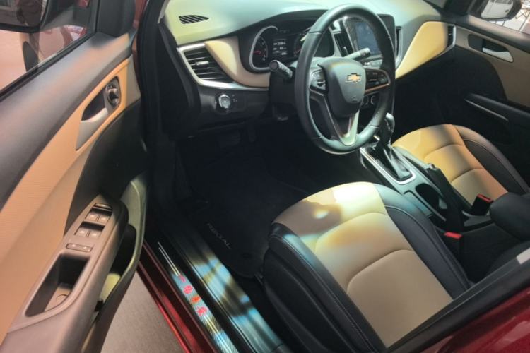 Used Chevrolet Monza 2022 320 Automatic Enjoyment Sunroof Version Driver Seat