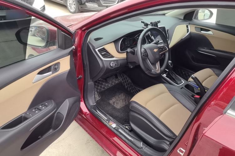 Used Chevrolet Monza 2022 320 Automatic Enjoyment Sunroof Version Driver Seat