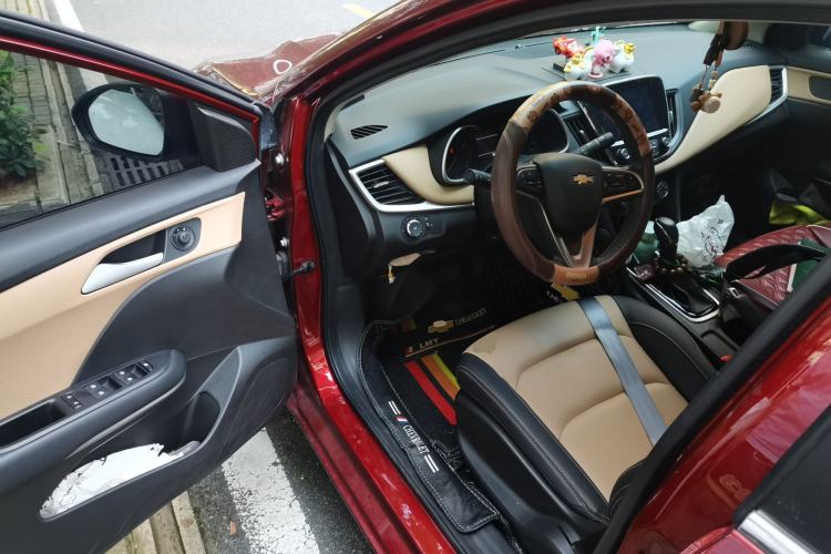 Used Chevrolet Monza 2022 320 Automatic Enjoyment Sunroof Version Driver Seat