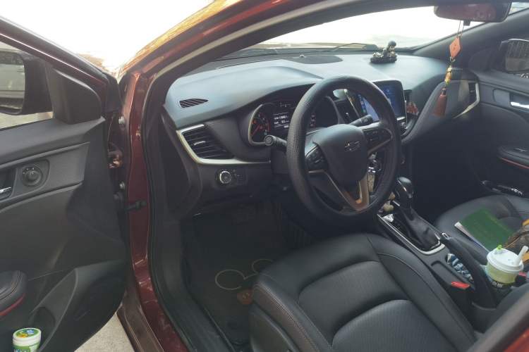 Used Chevrolet Monza 2022 Light Hybrid RS 330T Automatic Comfort Edition Driver Seat