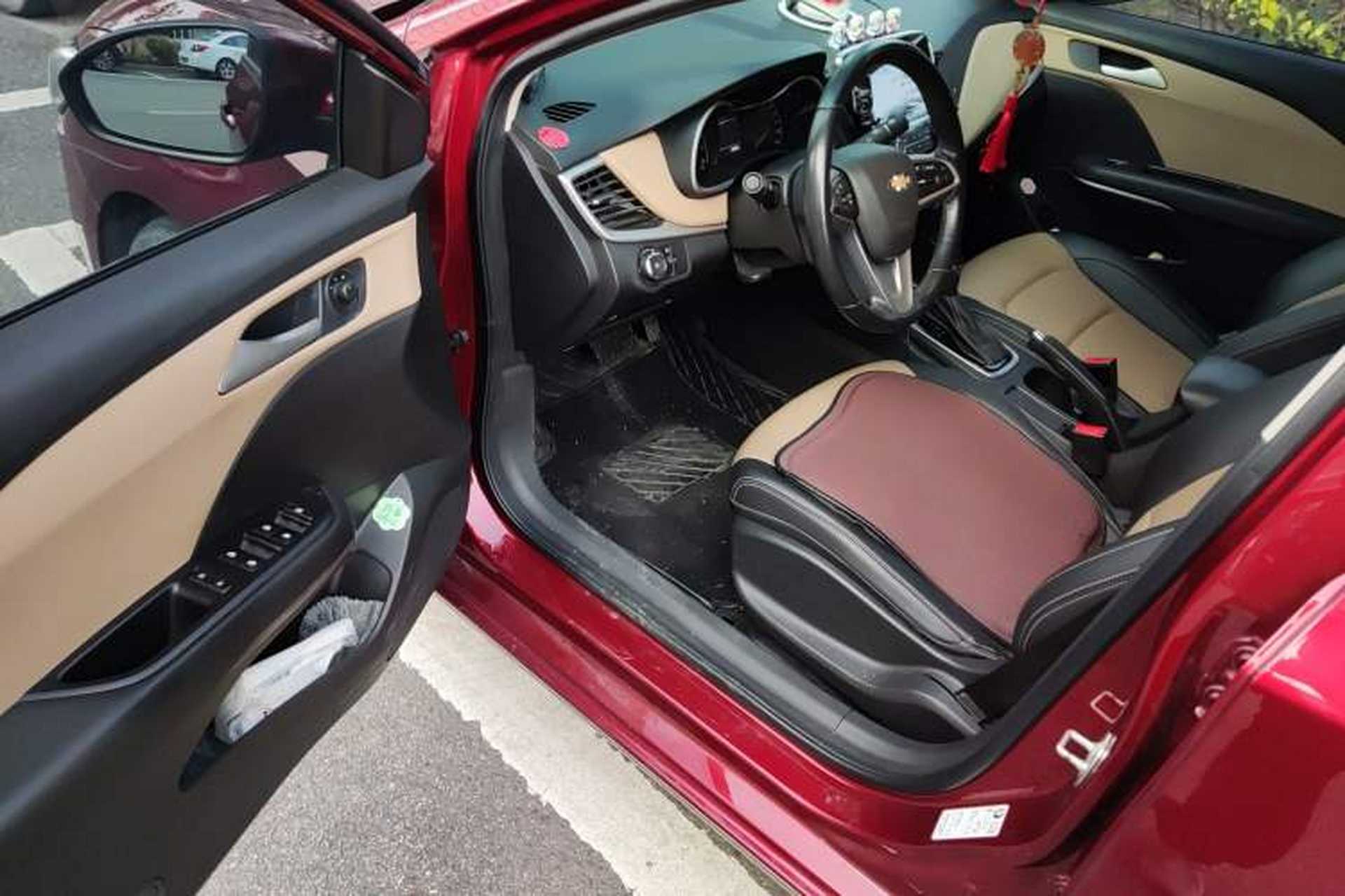 Used Chevrolet Monza 2022 320 Automatic Enjoyment Sunroof Version Driver Seat