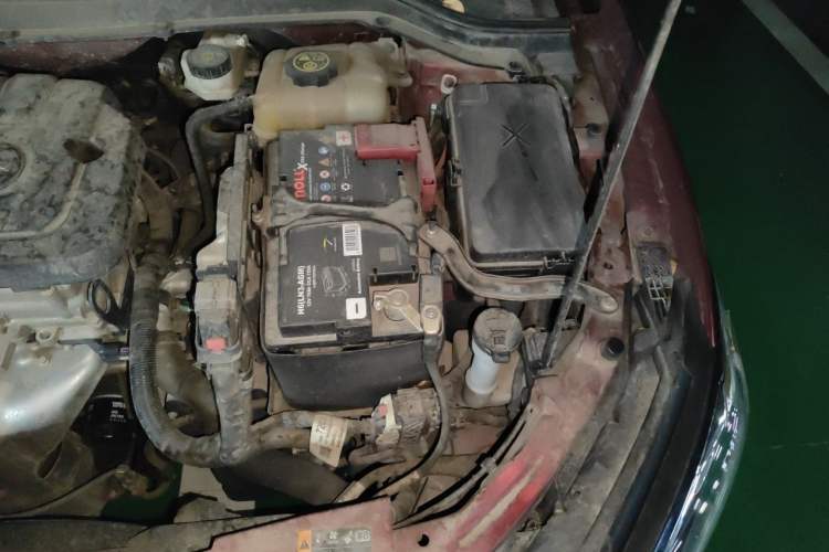 Used Chevrolet Monza 2022 320 Automatic Enjoyment Sunroof Version Engine Bay Left