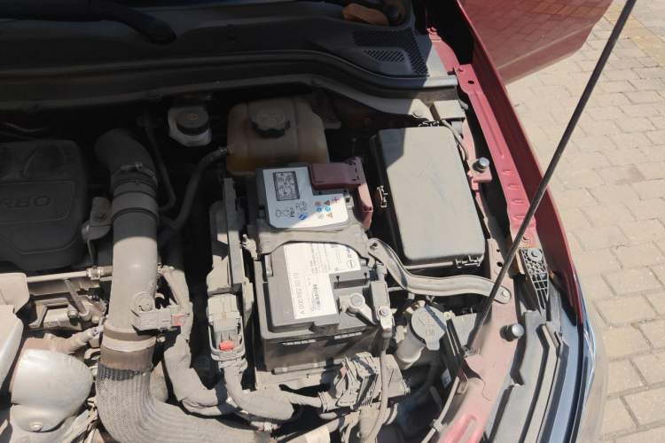 Used Chevrolet Monza 2022 Light Hybrid RS 330T Automatic Comfort Edition Engine Bay Left