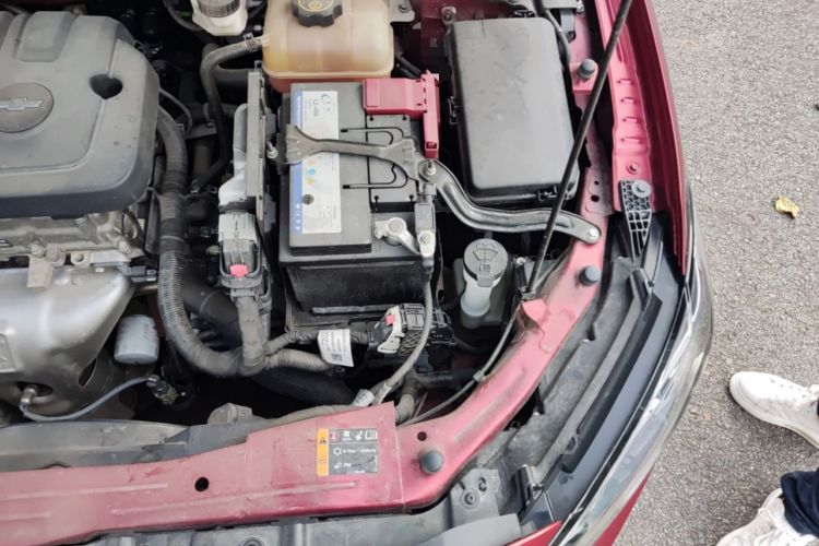 Used Chevrolet Monza 2022 320 Automatic Enjoyment Sunroof Version Engine Bay Left