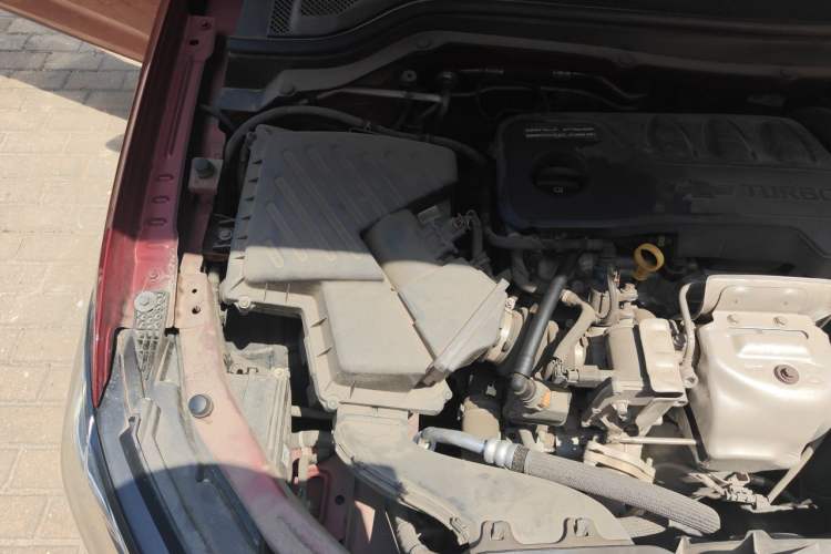 Used Chevrolet Monza 2022 Light Hybrid RS 330T Automatic Comfort Edition Engine Bay Right
