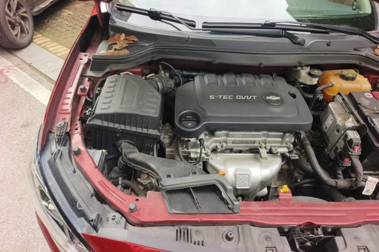 Used Chevrolet Monza 2022 320 Automatic Enjoyment Sunroof Version Engine Bay Right