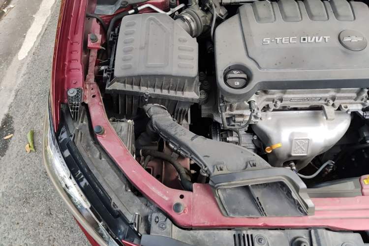 Used Chevrolet Monza 2022 320 Automatic Enjoyment Sunroof Version Engine Bay Right