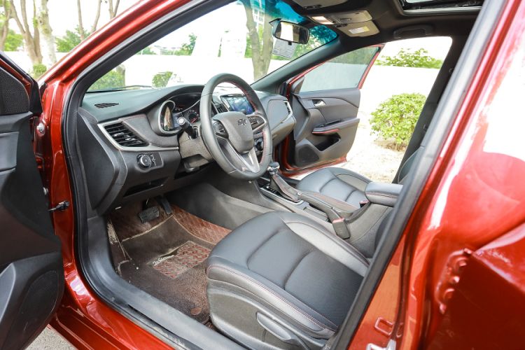 Used Chevrolet Monza 2022 Light Hybrid RS 330T Automatic Comfort Edition Exterior 4