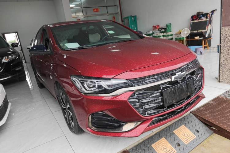 Used Chevrolet Monza 2022 Light Hybrid RS 330T Automatic Comfort Edition Front Right 45 Deg