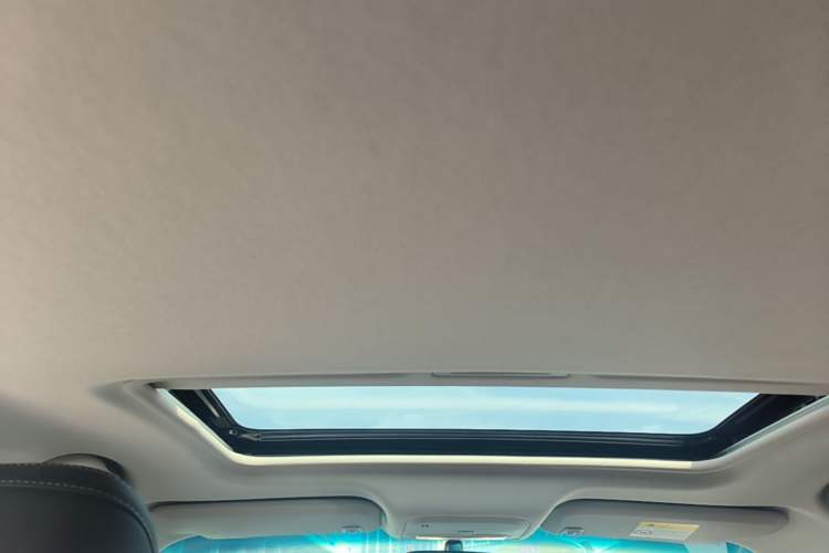Used Chevrolet Monza 2022 320 Automatic Enjoyment Sunroof Version Headliner