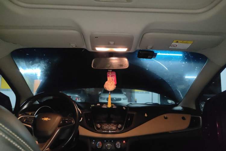 Used Chevrolet Monza 2022 320 Automatic Enjoyment Sunroof Version Headliner