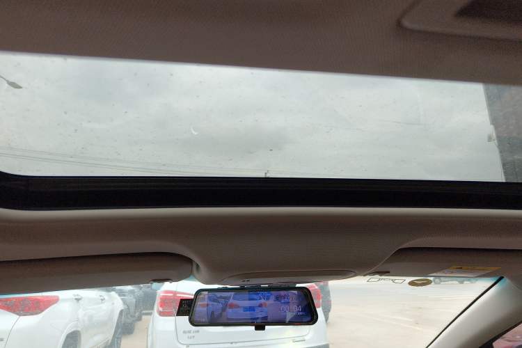 Used Chevrolet Monza 2022 320 Automatic Enjoyment Sunroof Version Headliner