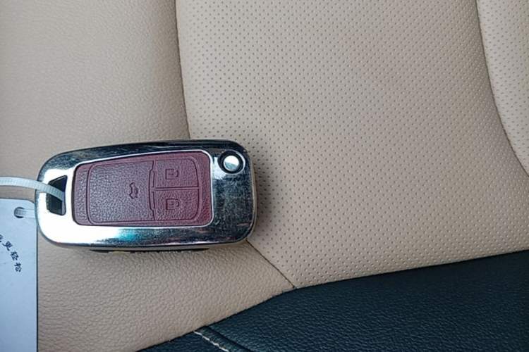 Used Chevrolet Monza 2022 320 Automatic Enjoyment Sunroof Version Interior 1