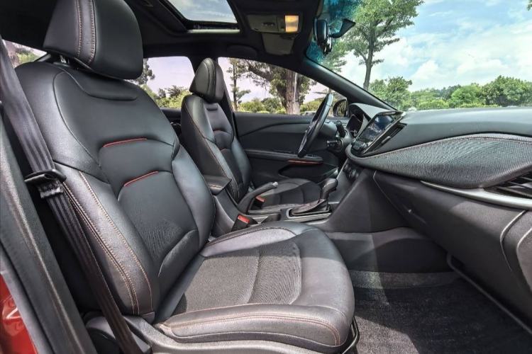 Used Chevrolet Monza 2022 Light Hybrid RS 330T Automatic Comfort Edition Interior 3