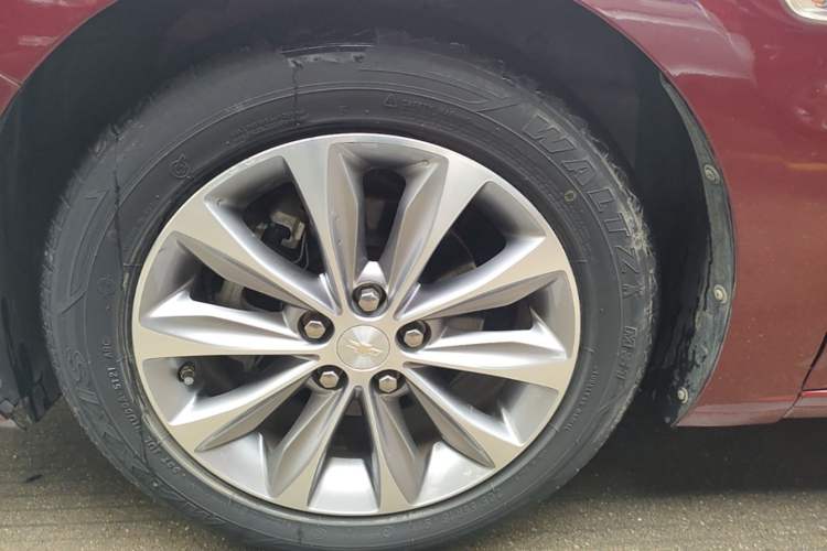 Used Chevrolet Monza 2022 320 Automatic Enjoyment Sunroof Version Left Front Wheel Hub
