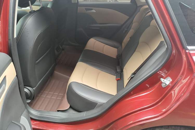Used Chevrolet Monza 2022 320 Automatic Enjoyment Sunroof Version Left Rear Seat