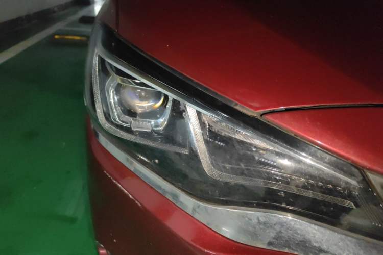 Used Chevrolet Monza 2022 320 Automatic Enjoyment Sunroof Version Right Front Headlight
