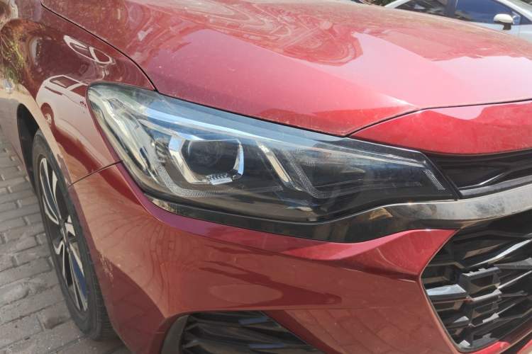 Used Chevrolet Monza 2022 Light Hybrid RS 330T Automatic Comfort Edition Right Front Headlight
