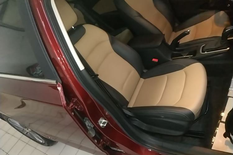Used Chevrolet Monza 2022 320 Automatic Enjoyment Sunroof Version Right Front Seat