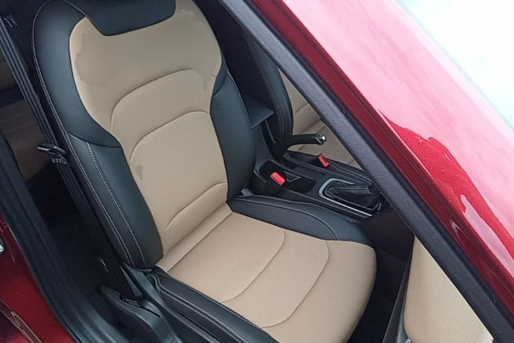 Used Chevrolet Monza 2022 320 Automatic Enjoyment Sunroof Version Right Front Seat