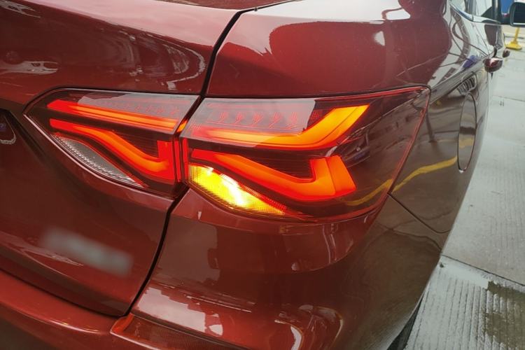 Used Chevrolet Monza 2022 320 Automatic Enjoyment Sunroof Version Right Rear Taillight