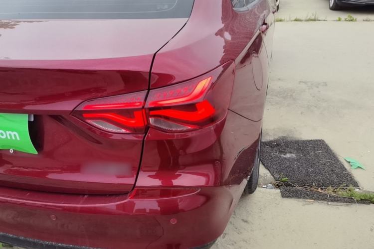 Used Chevrolet Monza 2022 320 Automatic Enjoyment Sunroof Version Right Rear Taillight