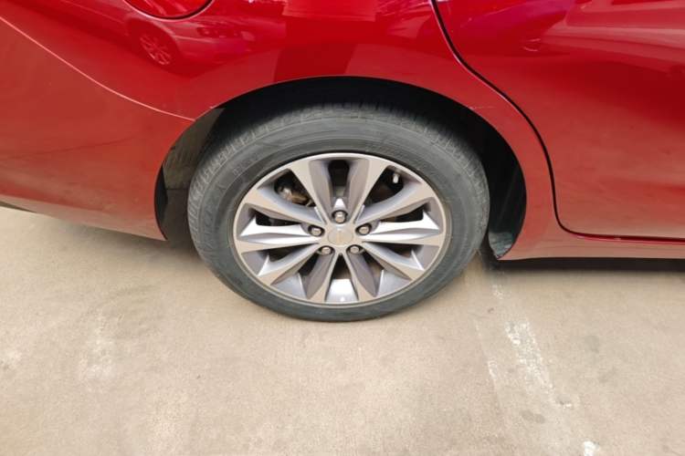 Used Chevrolet Monza 2022 320 Automatic Enjoyment Sunroof Version Right Rear Wheel Hub