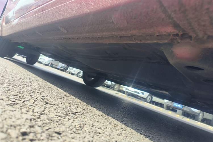 Used Chevrolet Monza 2022 320 Automatic Enjoyment Sunroof Version Right Side Sill