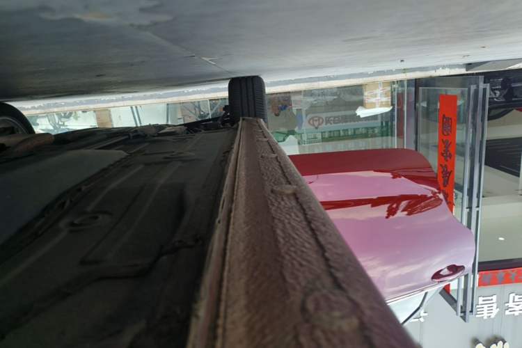 Used Chevrolet Monza 2022 320 Automatic Enjoyment Edition Right Side Sill