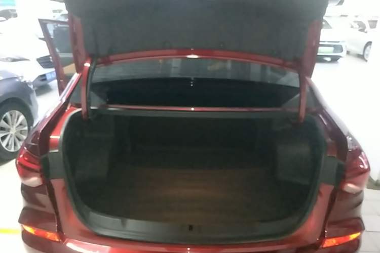 Used Chevrolet Monza 2022 320 Automatic Enjoyment Sunroof Version Trunk