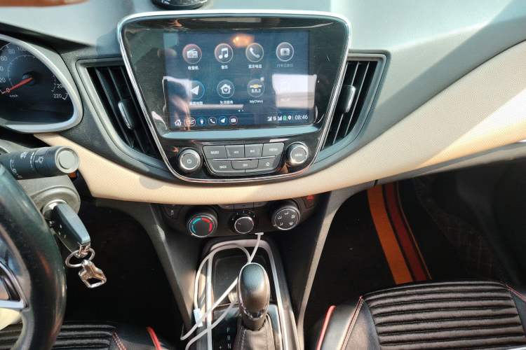 Used Chevrolet Monza 2022 320 Automatic Enjoyment Sunroof Version Audio And AC Panel
