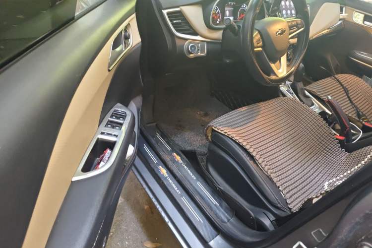 Used Chevrolet Monza 2022 320 Automatic Enjoyment Sunroof Version Driver Seat