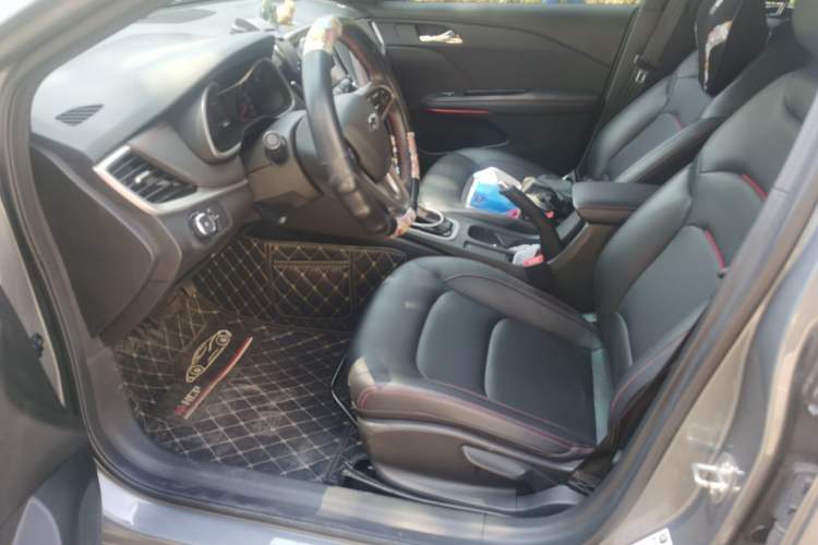 Used Chevrolet Monza 2022 Light Hybrid RS 330T Automatic Comfort Edition Driver Seat